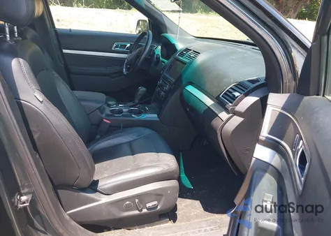 2016 Ford Explorer Xlt z USA, uszkodzony, nr VIN 1FM5K8D84GGB10819